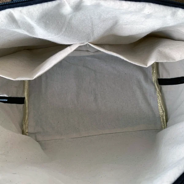 Kima Chic 9 Sac à main artisanal KIMA CHIC en jacquard vert avec anses noires – vue intérieure